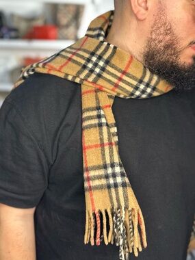 BURBERRY SCARF